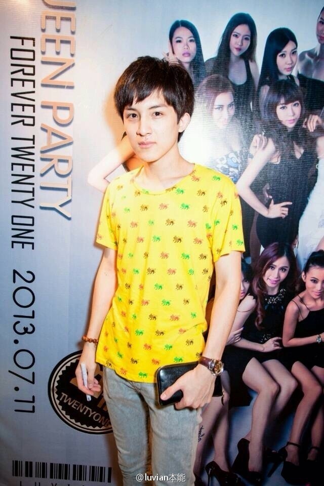 秀人美媛馆女郎luvian本能 微博相册集锦 2